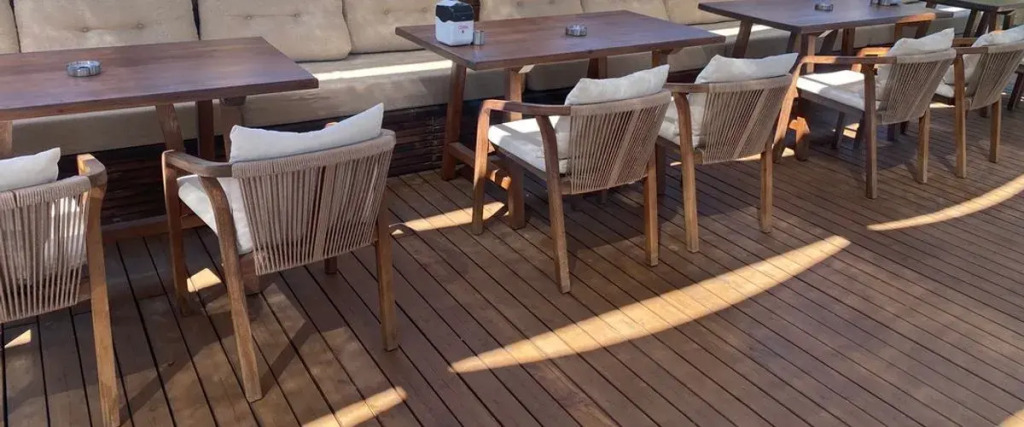 Side Meryam Suit Deluxe Hotel