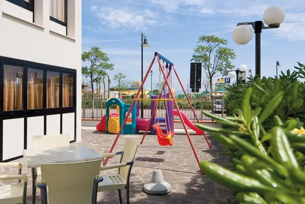 Little Hotel