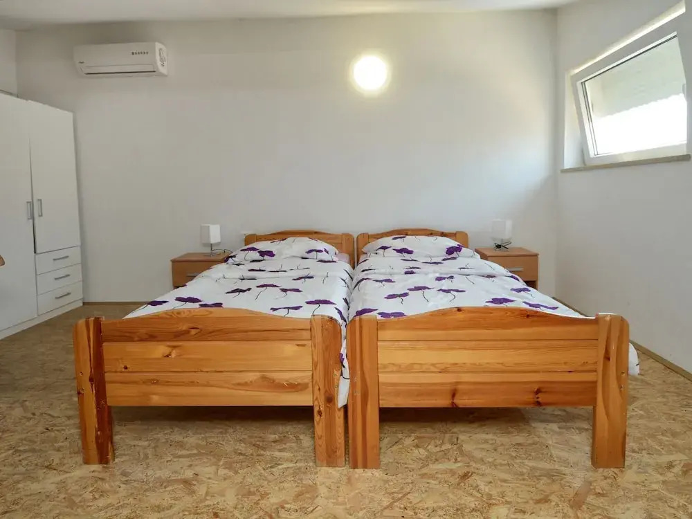 Apartment for up to 5 Persons Near Porec With Shared Pool