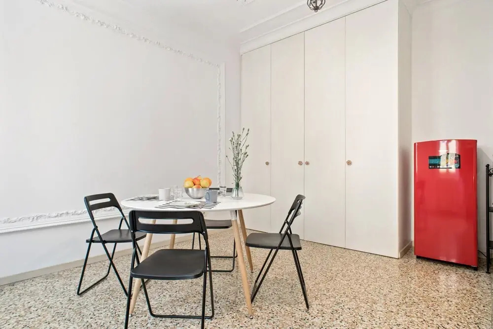 San Giovanni in Monte Apartment