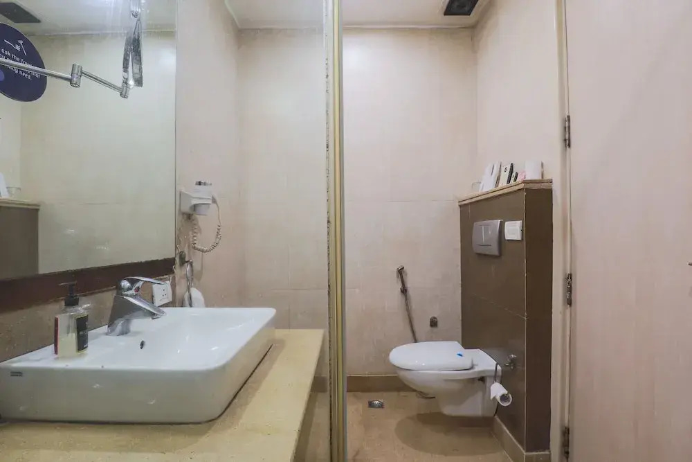 Hotel Blue Stone - Nehru Place
