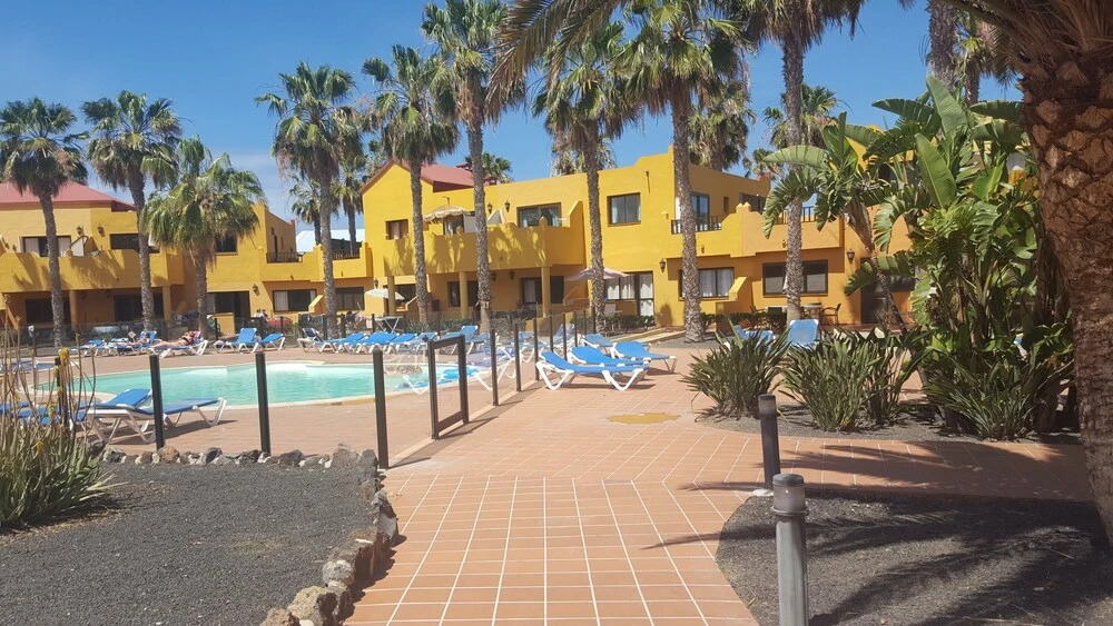 Oasis Royal 2 Dormitorios Piscinasfibra Optica