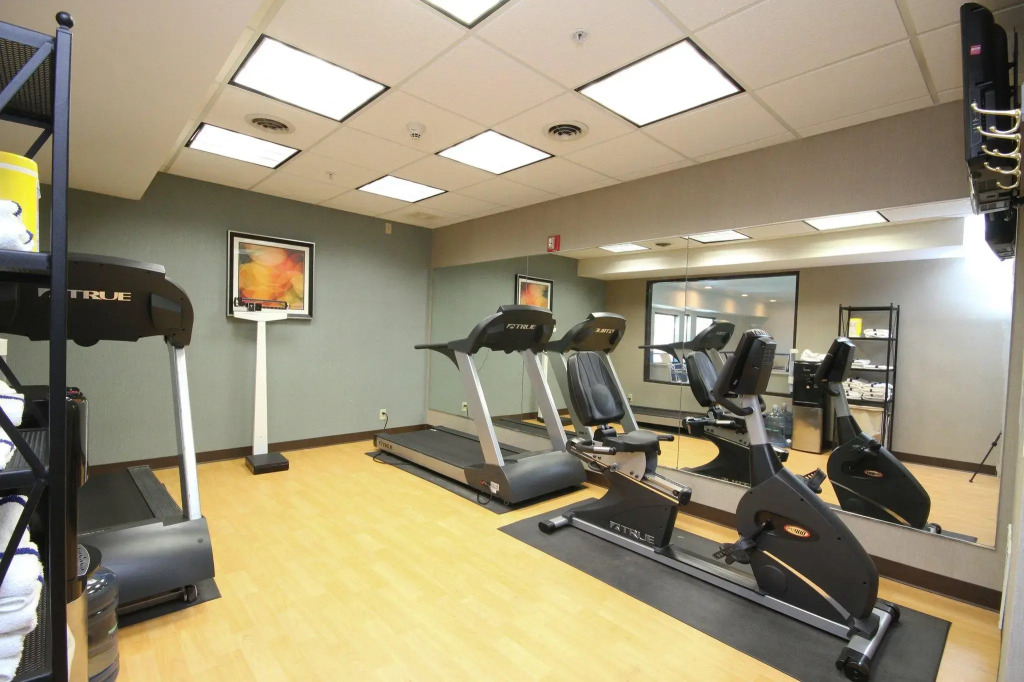 Holiday Inn Express Marshall by IHG