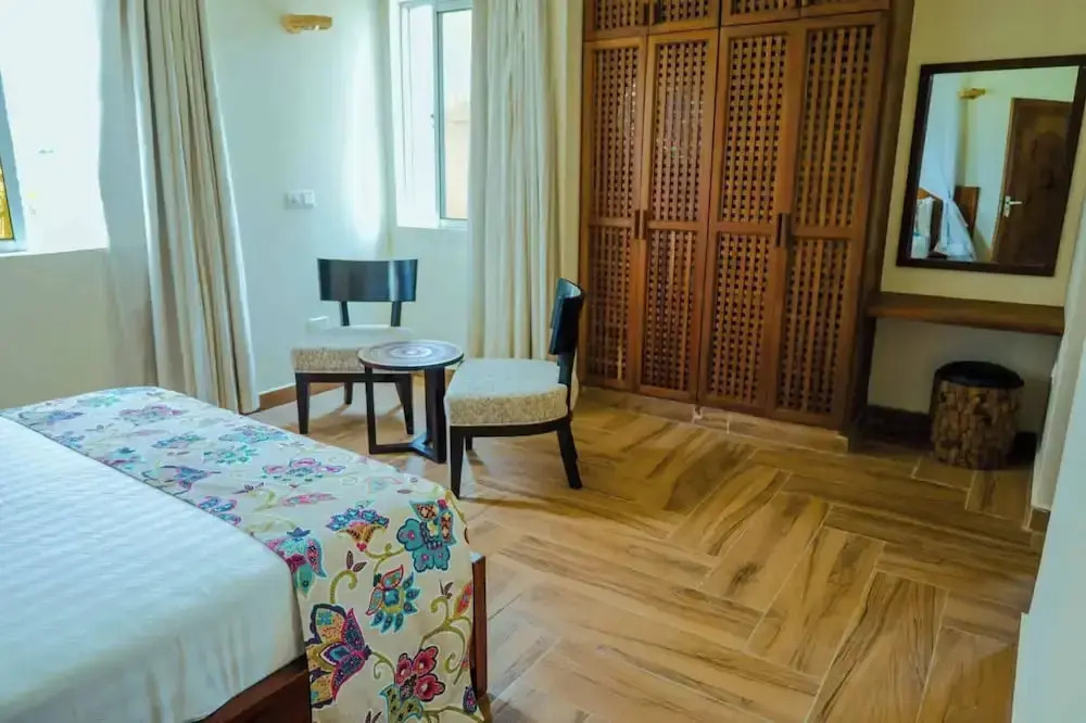 Luxurious 5-Bedroom Villa with Private Pool in Diani