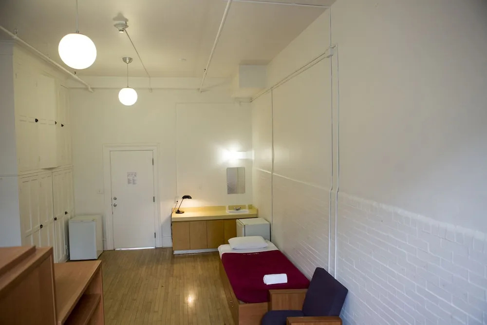 The Grey Nuns Residence by Concordia University
