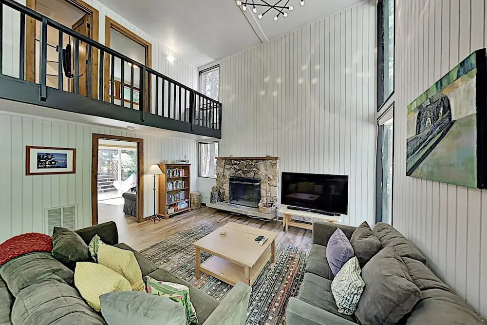 930 Tahoe City - 3 Br Home