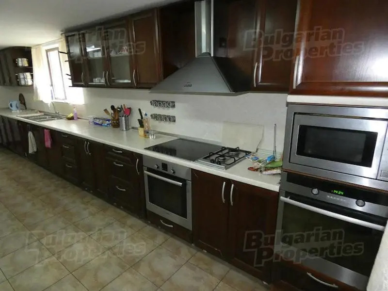 Guest House Ela
