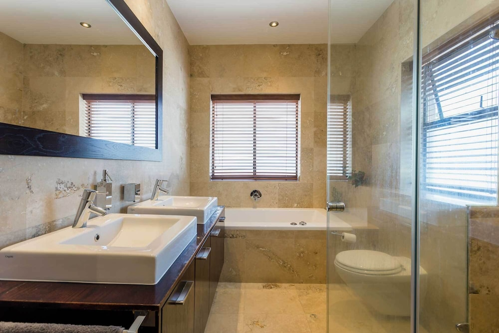 Home Away From Home on a Secure Golf Estate, Situated Next to the Ocean and Golf