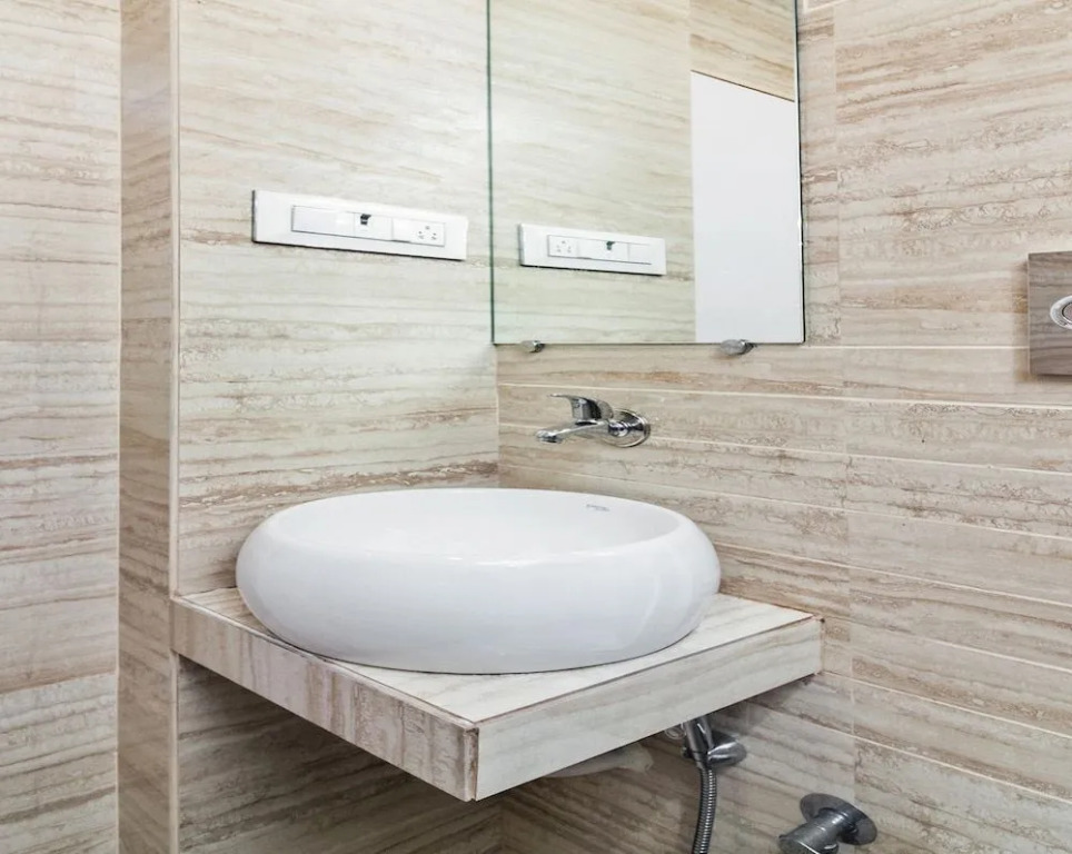 FabHotel Neelkamal - Chembur