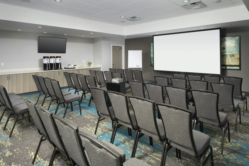 Hampton Inn Miami Airport East