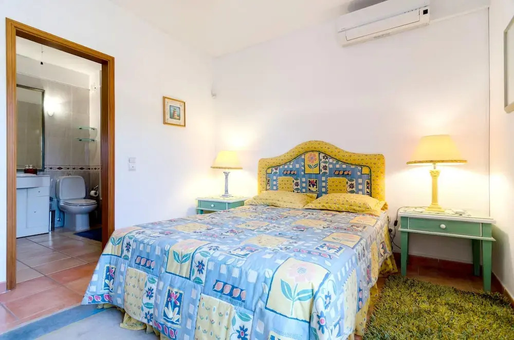 House With 3 Bedrooms in Vilamoura, With Pool Access, Enclosed Garden