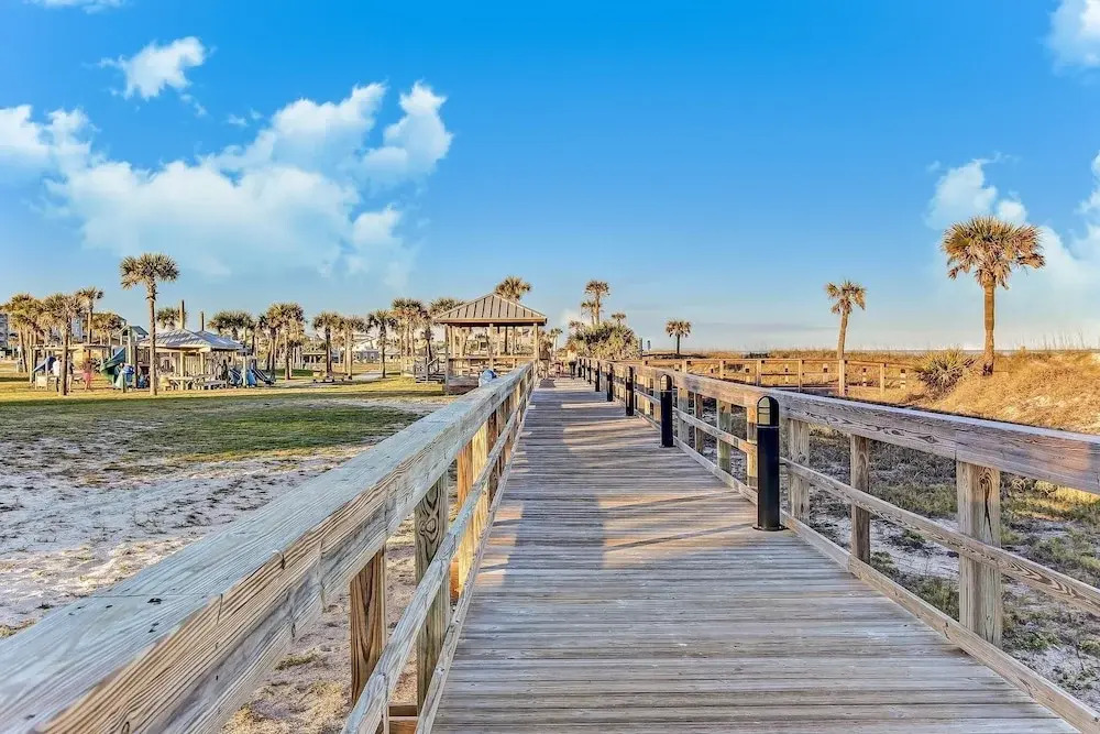 Spacious 3BR Condo by The Beach Ocean Park - 106