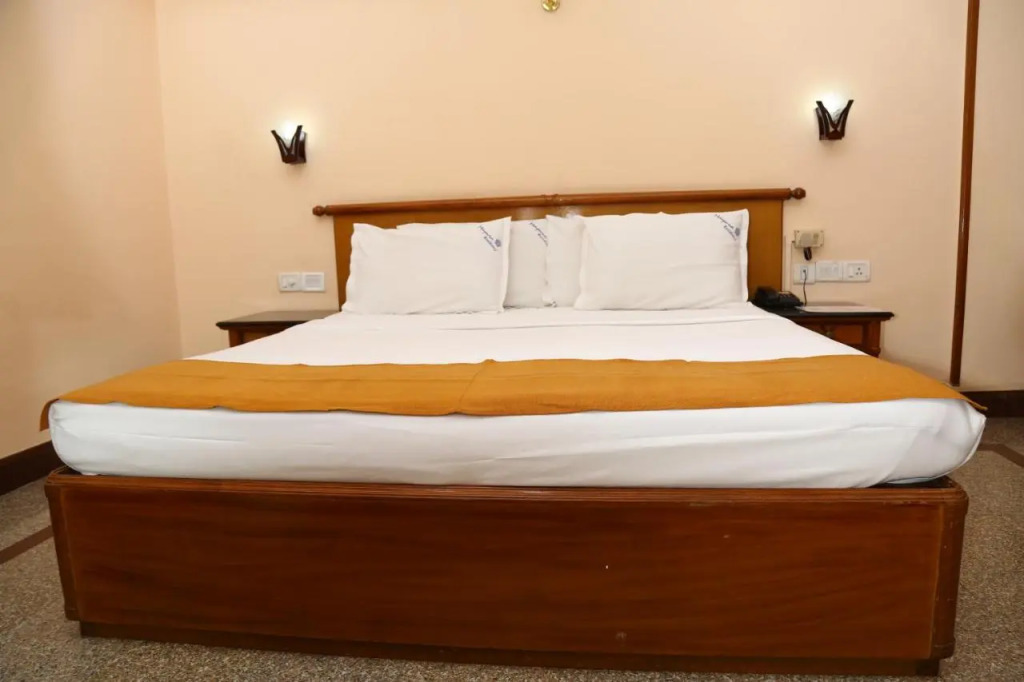 Mayura Residency