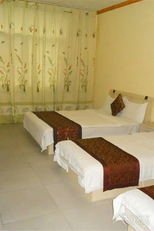 Chengdu Cosiness Home Hotel