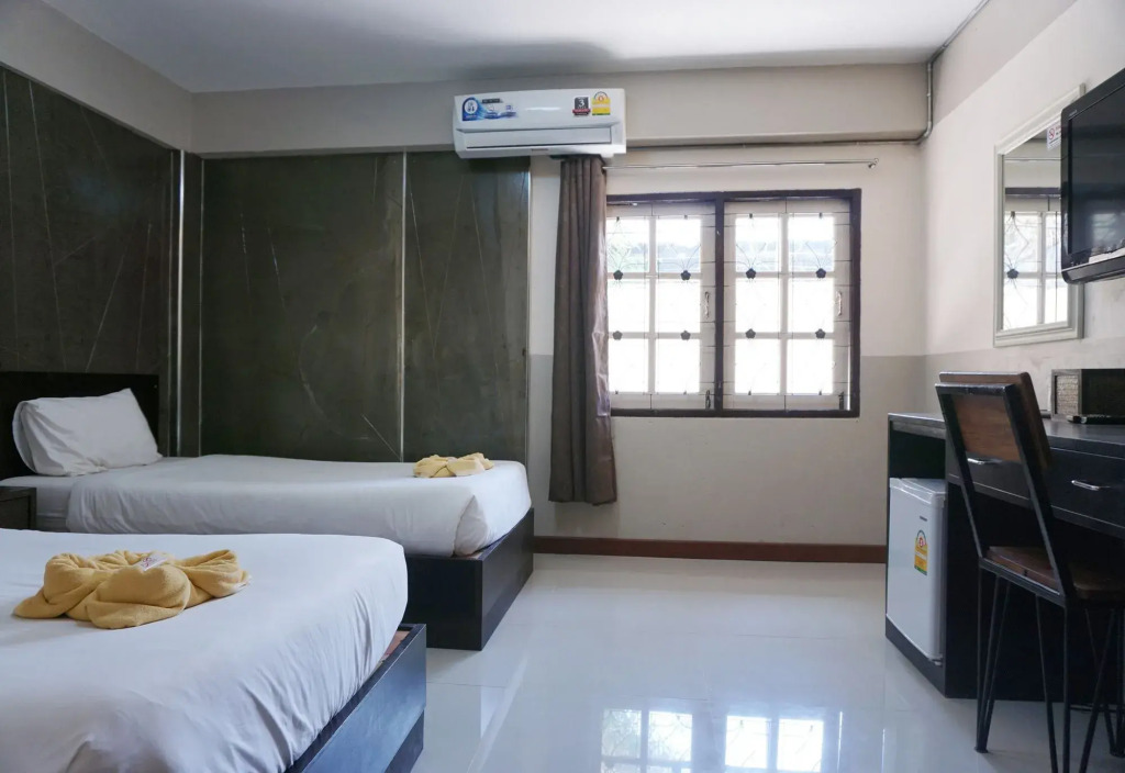 Puangpech Hotel Lampang