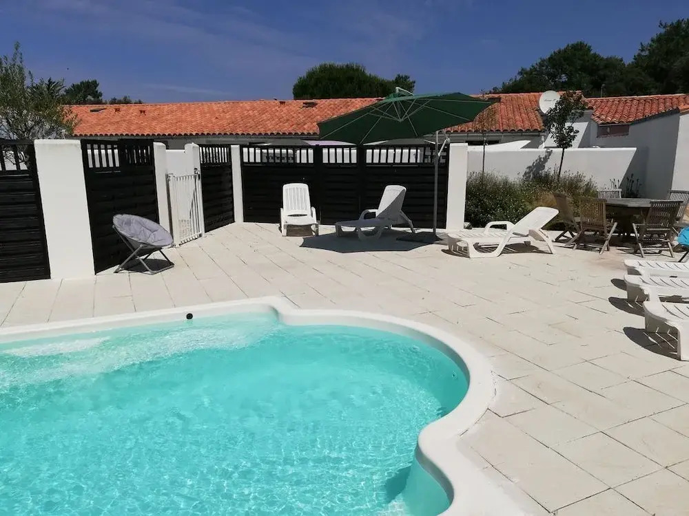 Le Clos des Pins
