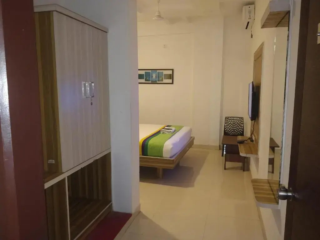 Hotel Dhruv Palace Bengaluru