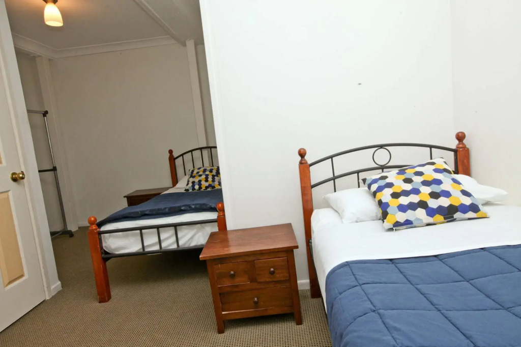 Bowen Terrace Accommodation