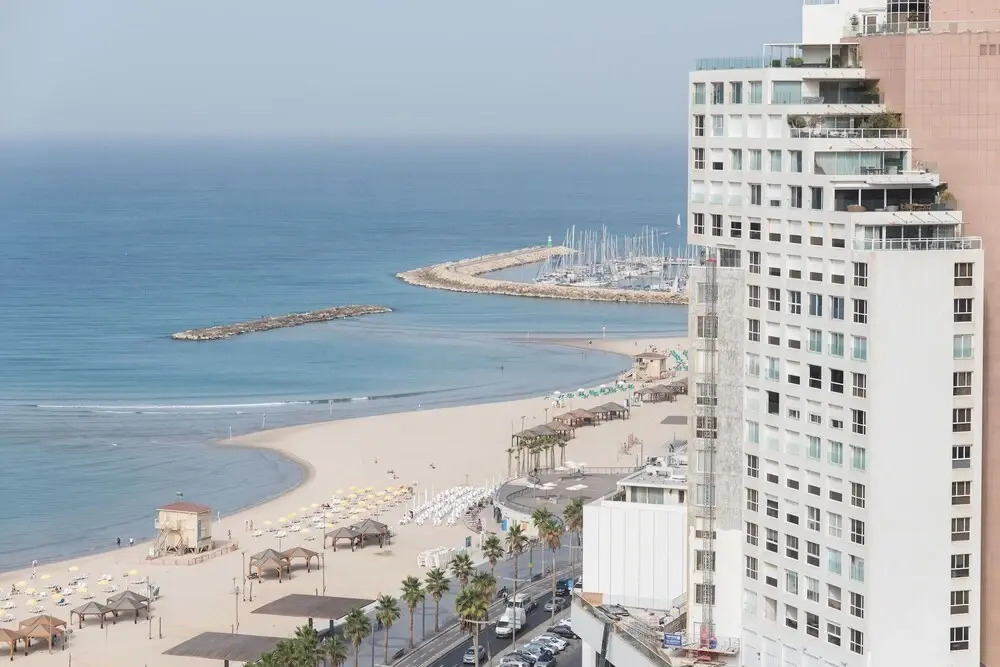 דיזנגוף סנטר חניה פרטית מרפסת שמש