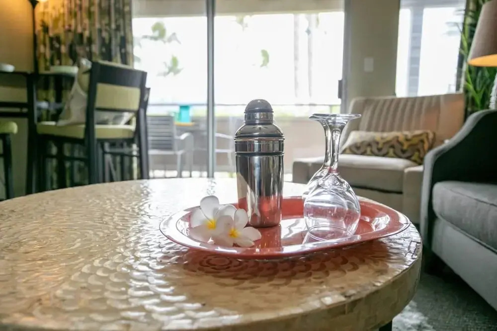 Plantation Hale Suites