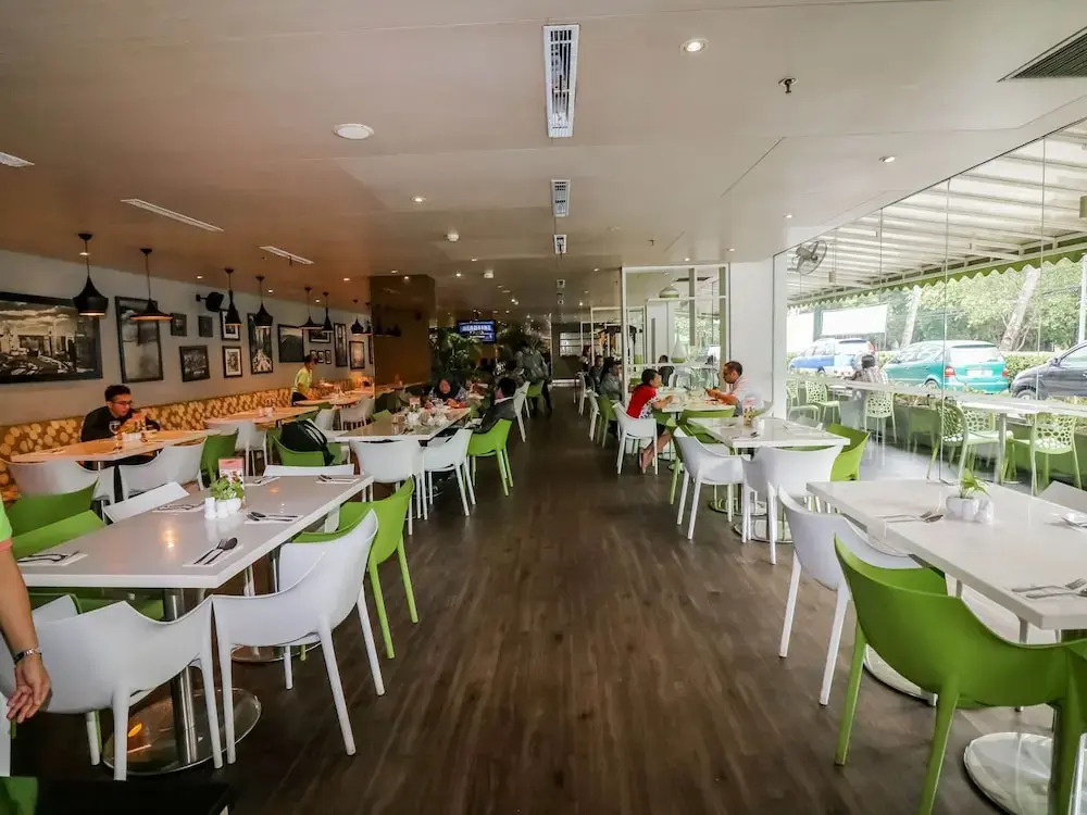 NIDA Rooms Tebet Pancoran Statue Dukuh Patra Raya