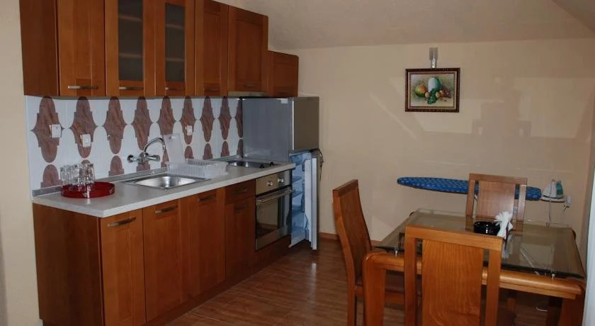 Elizabeth Beach Apartments