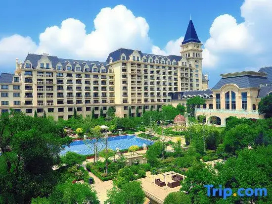Qingdao·Qiyu·Ocean-Loving Azure Vernal Coastal Resort Homestay (Jinshatan Beer City Branch)