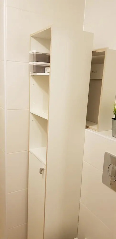 Private Bed and Bathroom in Netanya