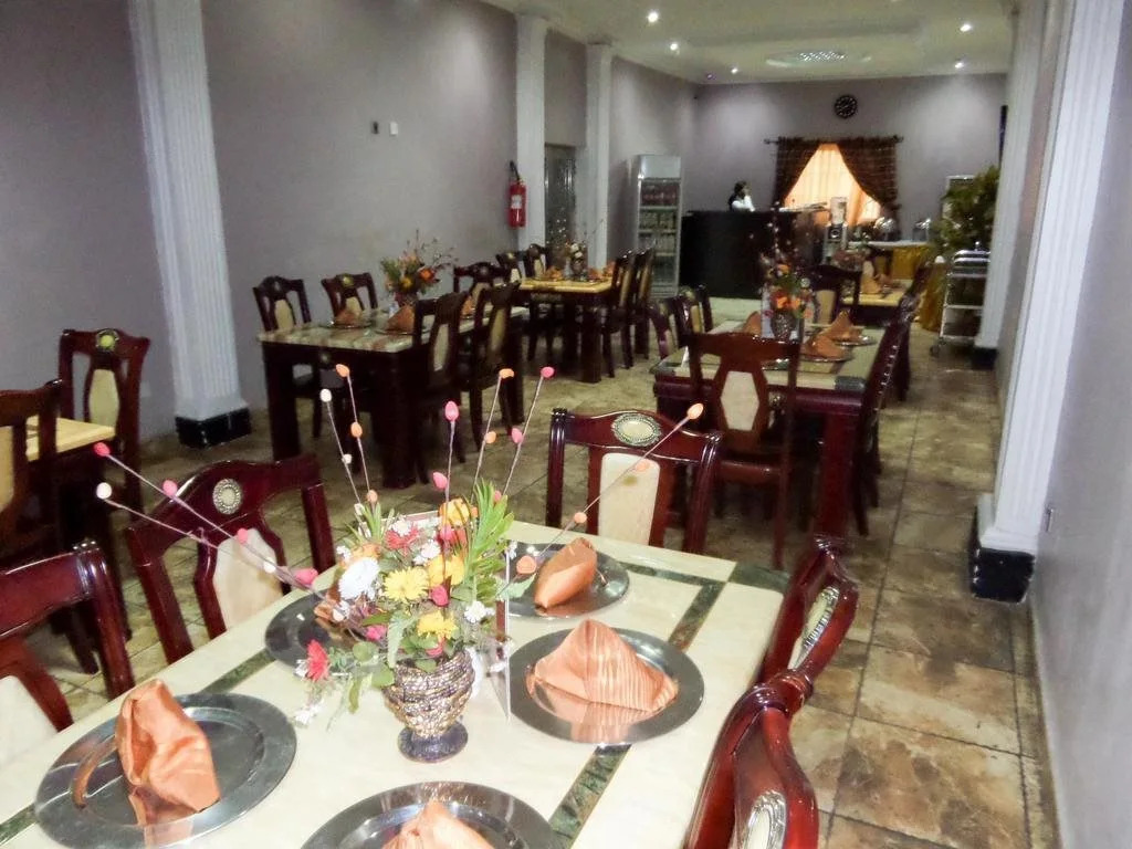 Regia Luxuria Hotel & Suites