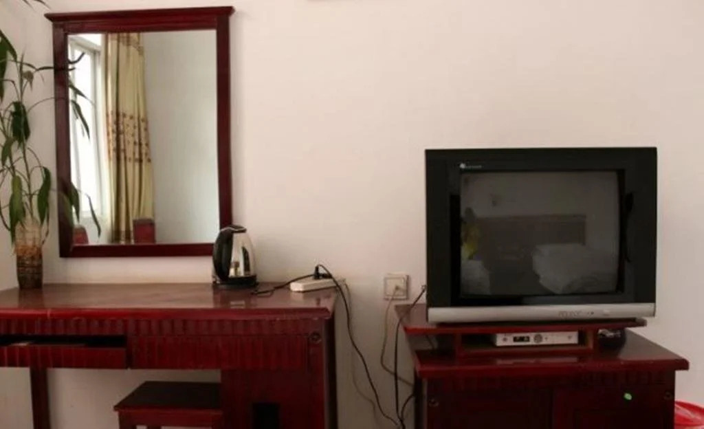 Jinghong Yuerongzhuang Hotel