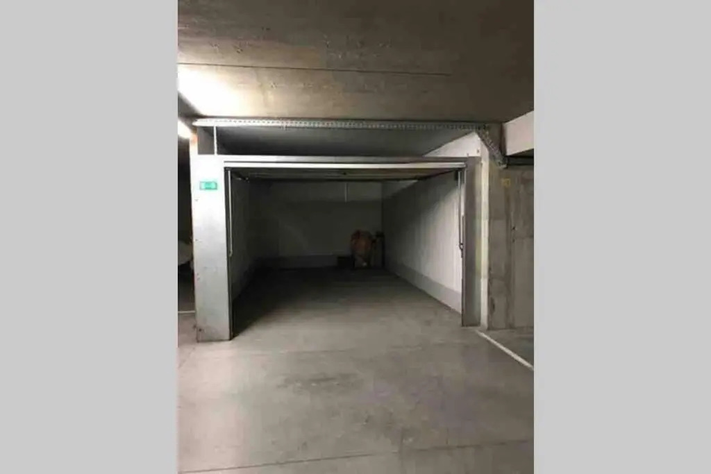 Ruim 3 Slaapkamerappartement Vlakbij Het Strand