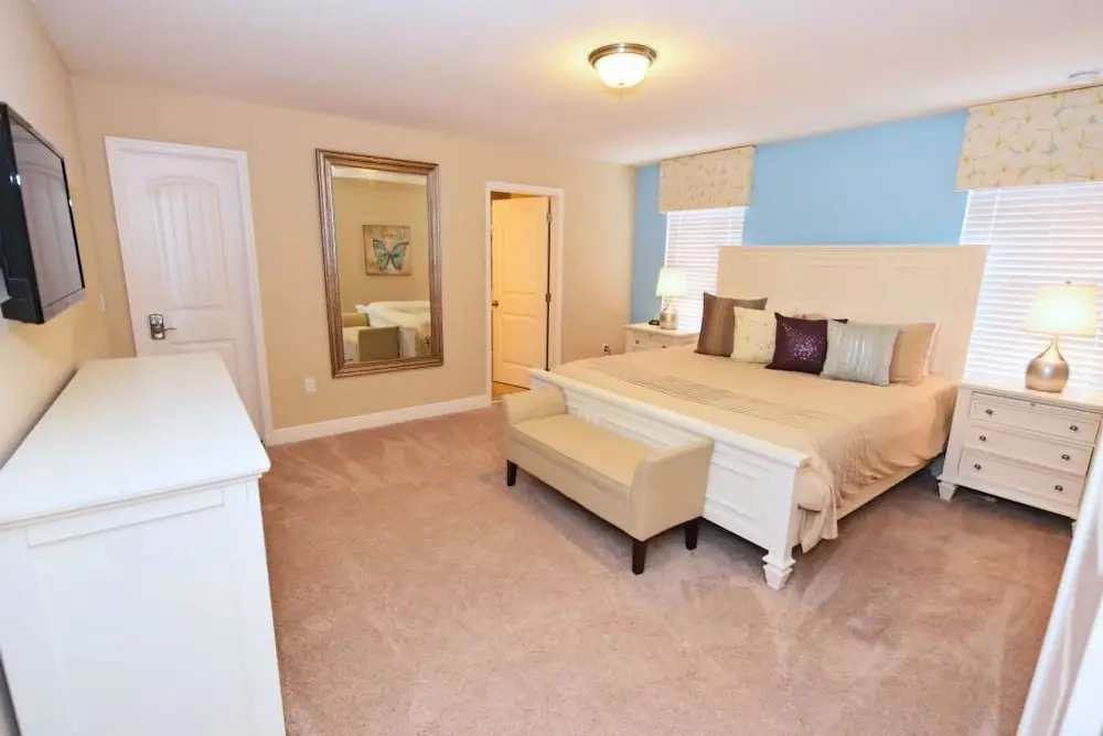 4425 Solterra House 5 Bedroom by Florida Star