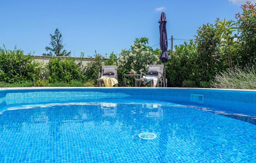 Beautiful Apartment in Pula With Outdoor Swimming Pool, Wifi and 2 Bedrooms