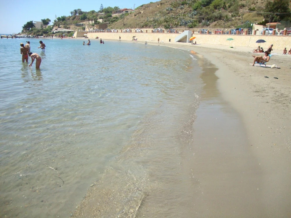 Two Room Apartment Near the Beach