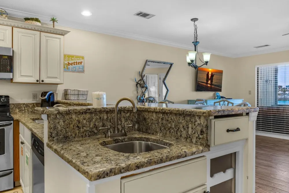 Seascape Lakefront Villas 189- Dont Worry, Beach Happy