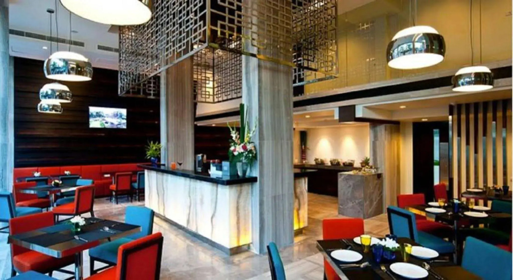 FX Hotel Metrolink Makkasan