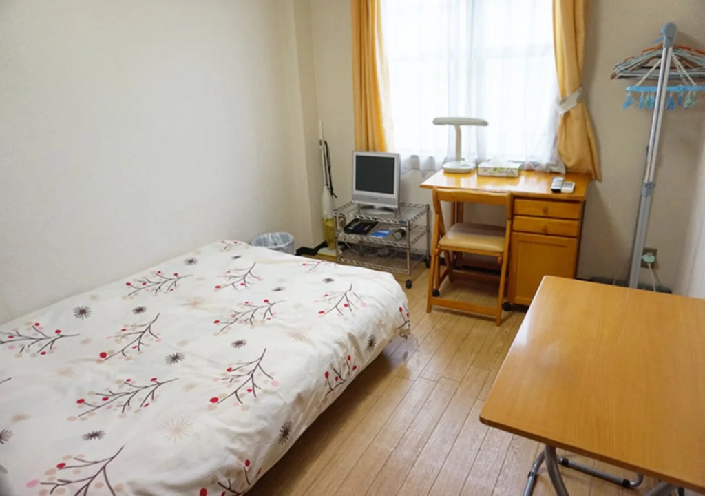 Daily Apartment House Gojo Ivy