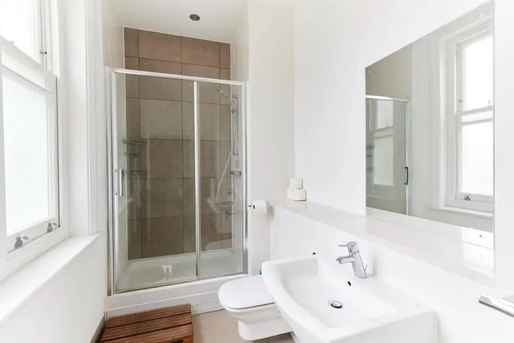 The Woolwich Retreat - Enticing 5bdr House With Parking
