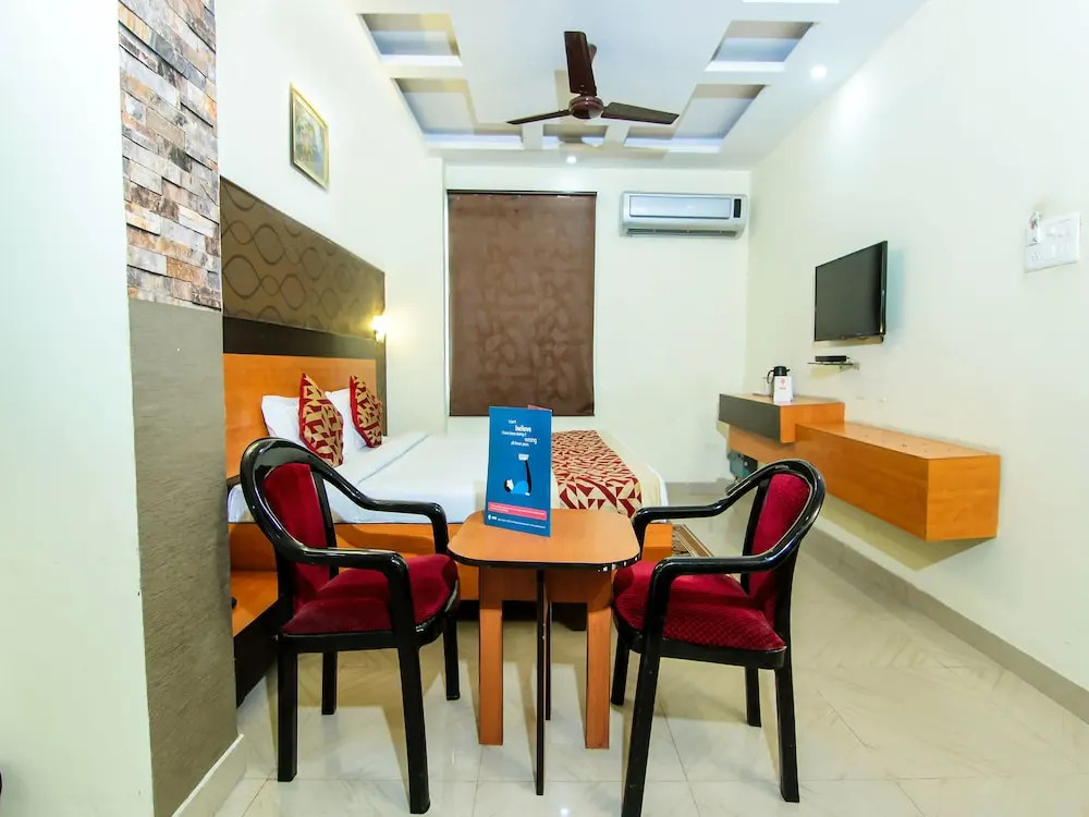 OYO 3964 Hotel Shubhkamna Grand