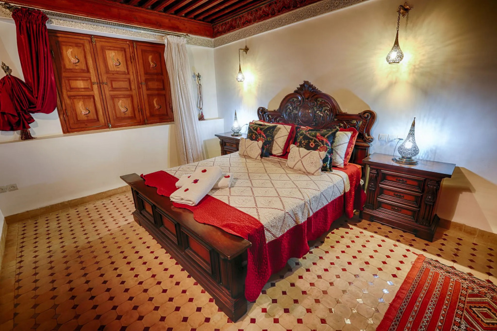 Riad Toyour- Riad of birds