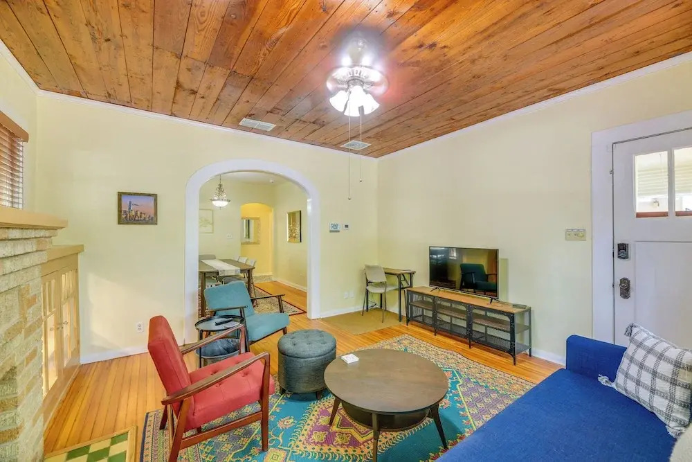 San Antonio Gem in Prime Location w/ Outdoor Space