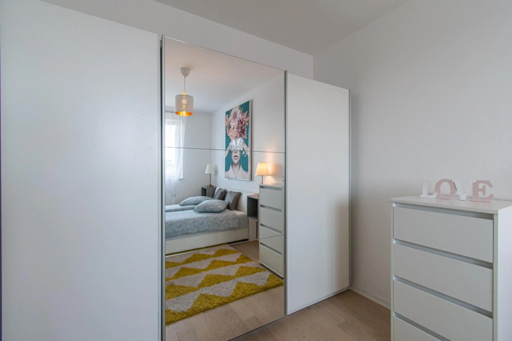 Flexible SelfCheckIns 32 - Zagreb - Garage - Electric vehicle ccharger - Big Loggia - New - Apartments Repinc 32
