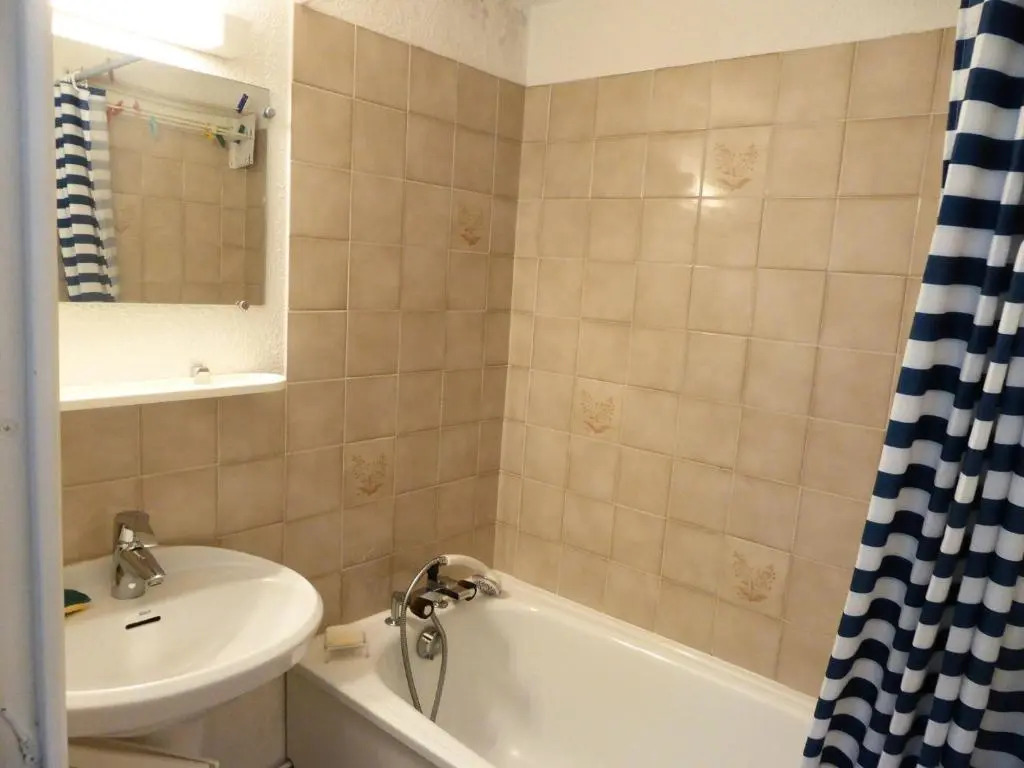 Résidence Borgia - 2 Pièces pour 4 Personnes 59