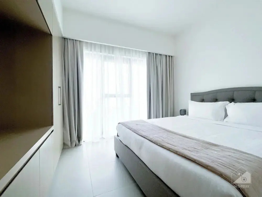 Luxury Burj Royale Modern Apt city view Balcony