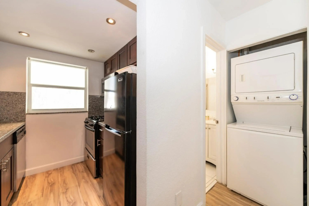 710 South Beach Apartment