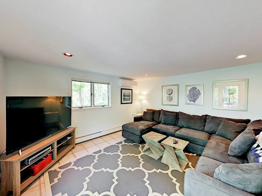 75 Red Brook Rd Home 4 Bedrooms 2.5 Bathrooms Home