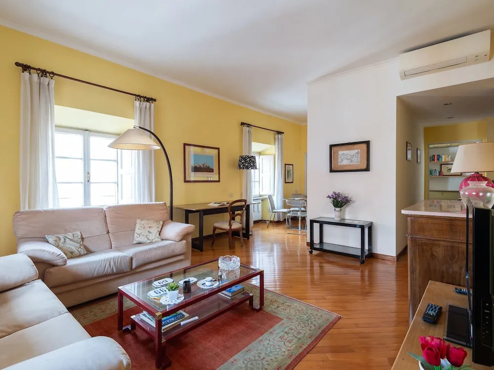 Porta Pia Elegant Two Bedroom
