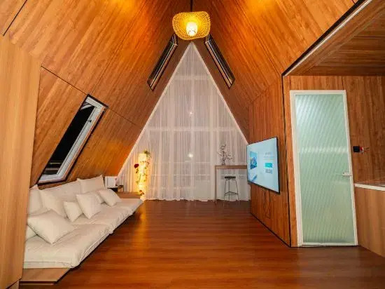 Qingdao Jinshatan Muhai Resort Homestay (Phoenix Voice Grand Theater Branch)