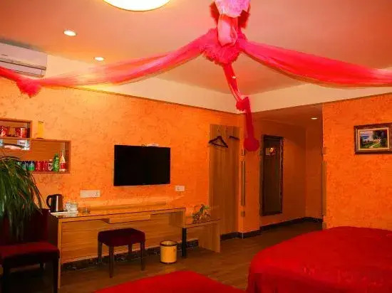 Aiju chain hotel (Yingkou Xiongyue Railway Station)