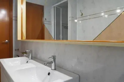 UHC Scala Mar Apartments AACC